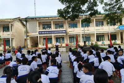 LÃNH ĐẠO TRƯỜNG THCS BA ĐỘNG CÔNG BỐ QUYẾT ĐỊNH HỌC SINH ĐẠT HỌC SINH GIỎI CẤP TRƯỜNG NĂM HỌC 2024 – 2025